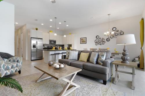 Three Bedrooms with Pool Festival 282 - image 11