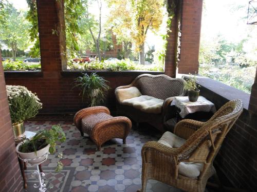 Lehmann House Bed & Breakfast - image 2