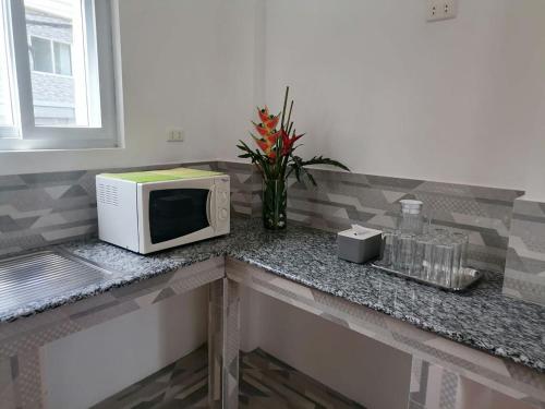 Victoria's Inn by Martha Vacation Homes in Barangay Manoc-Manoc