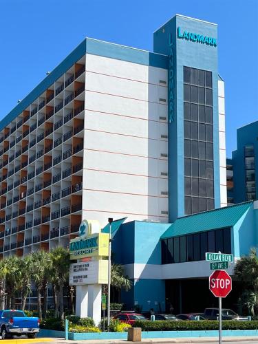 Upgraded Studio at Landmark Resort ! 17 pools, lazy rivers, jacuzzis! 814 in Myrtle Beach, USA