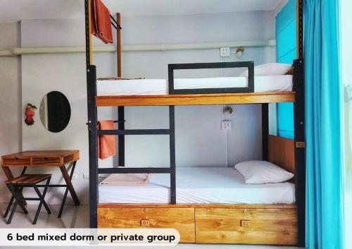 Theppahrak Hostel Khaolak