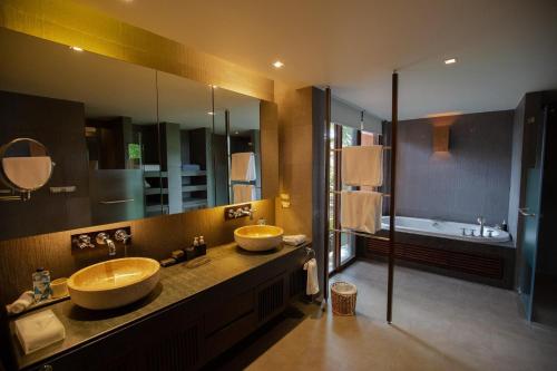 452596272 Sri Panwa Phuket Luxury Pool Villa Hotel - SHA Plus