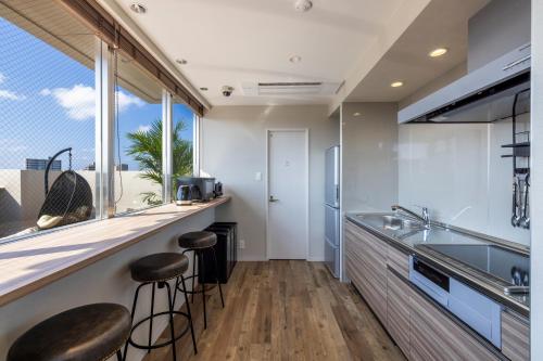 오키나와 본섬 ALPHABED INN Naha Kokusai Street EAST 2성급 호텔 외관