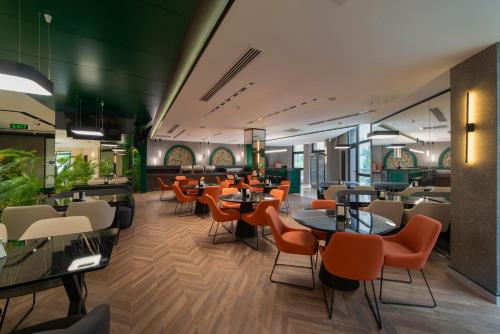 قاعة للمآدب, Dostyk Business Hotel in أكتاو