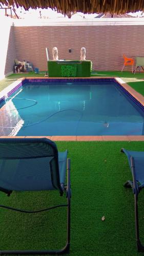 Piscina, zurich garden lodge benoni in Benoni AH