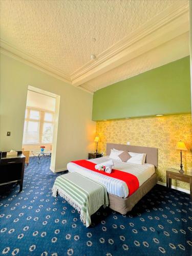 room detail thumbnail 0