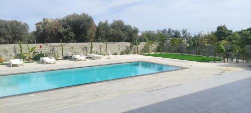 Kiti Village Villa Larnaca, salt-water pool, 5 bedrooms