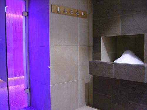 452631822 Après Post Hotel