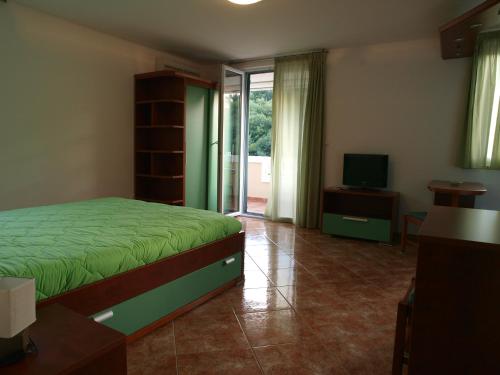 Apartments Laništa Dragović - image 7