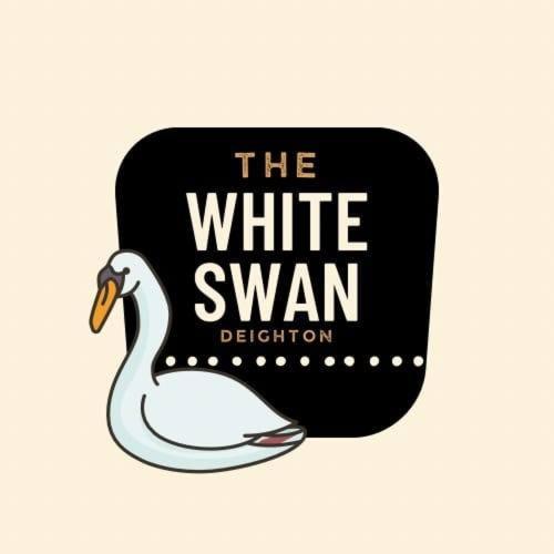 The White Swan Deighton - Accommodation - York