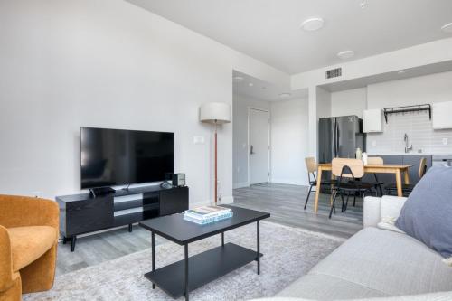 Hollywood 2BR w BBQ Roof prime area LAX-747, Los Angeles (fotografie 2)