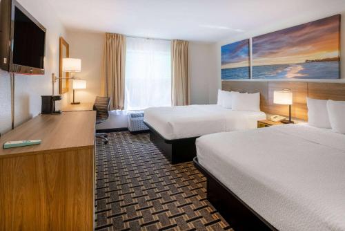 Days Inn by Wyndham Hilton Head - image 9