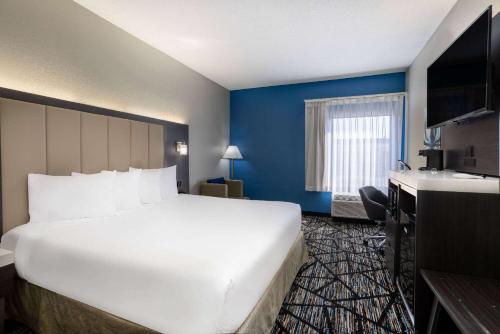 Baymont by Wyndham LaVergne - image 13