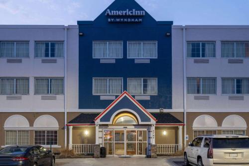 AmericInn by Wyndham Cedar Rapids North