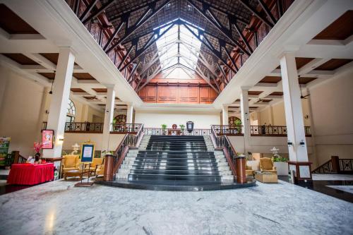 Ponderosa Golf & Country Resort – Johor Bahru, CO