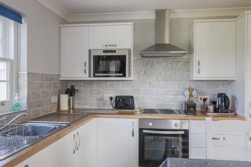 Bainvalley Cottages - Group Accommodation in Hemingby