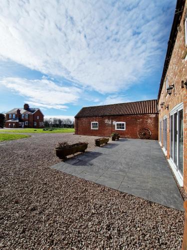 Bainvalley Cottages - Group Accommodation in Hemingby
