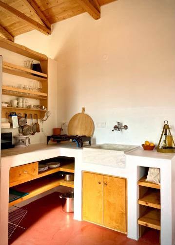 주방, Lichada Villas in 아클라디온