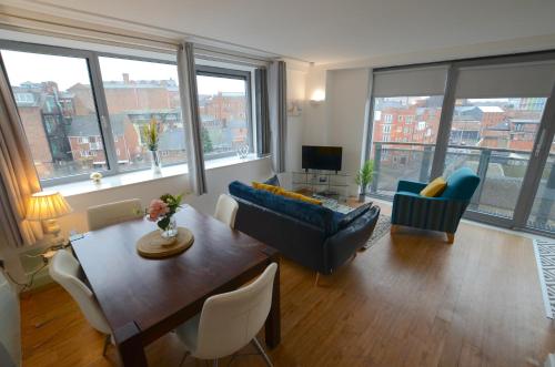 Picture of Cranbrook House Serviced Apartments