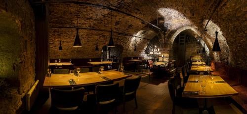 餐廳, 蘭戈酒店 (Hotel Rango) in 皮爾森