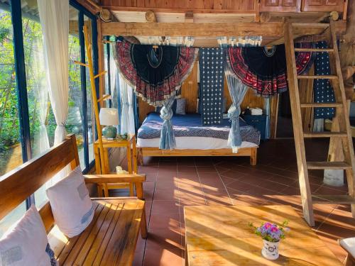 Superior Chalet image 8