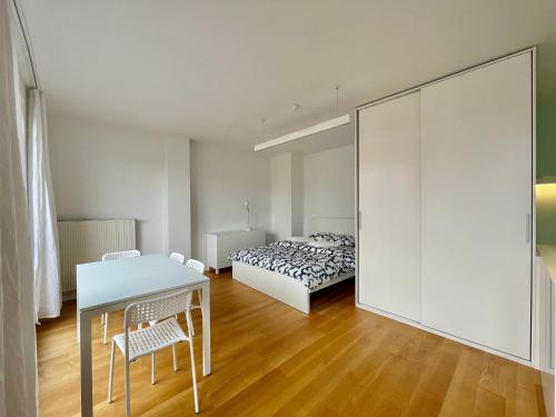 Elegant Apart-800m Main Square-Parking and lift, Breslau (Foto 9)