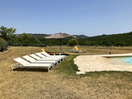 Villa de 5 chambres avec piscine privee jardin amenage et wifi a Saint Maime