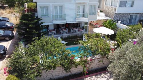 Lara Ilica Hotel – Cesme, AL