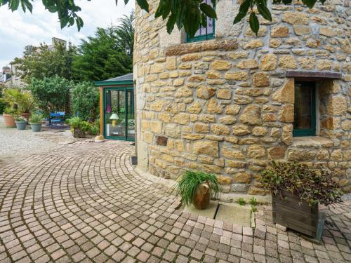 Holiday Home Le Pigeonnier by Interhome in Roscanvel