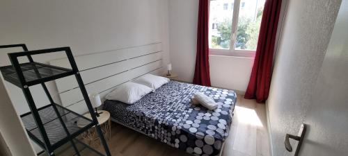 Appartement T3 proche centre - Climatisation & Parking prive in Figuerolles