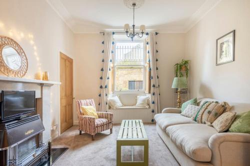 Charming flat in quiet street in Stockbridge