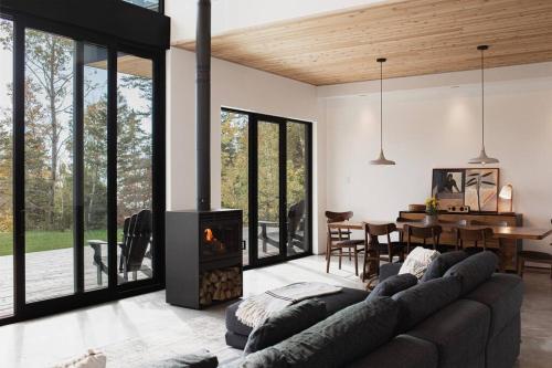 Le Ruisseau: luxurious villa in Charlevoix.