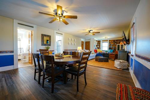2 bedrooms, 3 beds