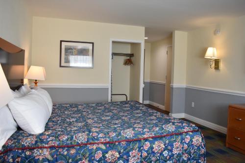 East Norwich Inn - image 8