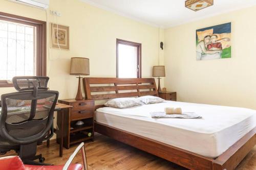 Cosy room near IDC & Center- Herzliya Homestay