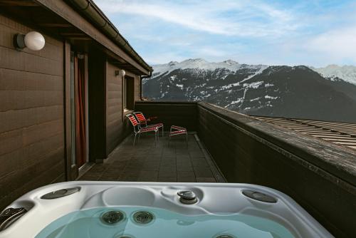 Experimental Chalet - image 2