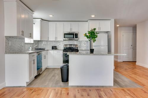 Stylish Newark, New Jersey, Vacation Rental! in Newark, USA