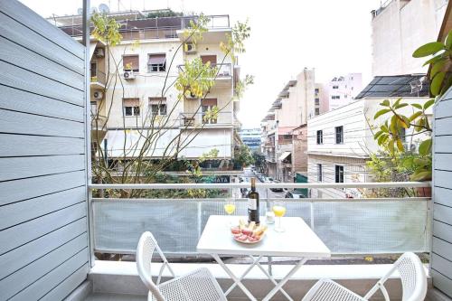 One-Bedroom Apartment image 1
