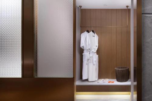 Urban King Room image 4