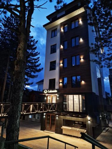 ทัศนียภาพภายนอกโรงแรม, Hotel Lakeside in ซเลติบอร์
