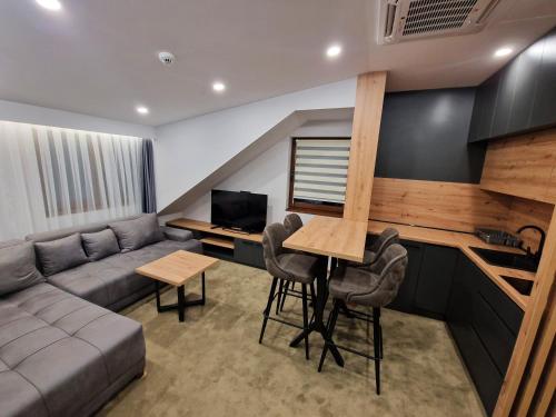 บริการและสิ่งอำนวยความสะดวก, Hotel Lakeside in ซเลติบอร์