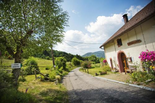Ferme auberge à la colline chambre d'hôte Basse-sur-le-Rupt