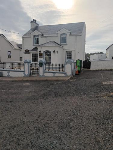 Ardhill House B&B The Diamond, in the Heart of Ardara Town , F94 C7X9