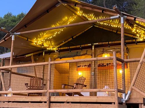 Kilátás, Glamping VALL de CODÓ in Terrades