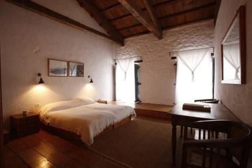 Bratsera Boutique Hotel