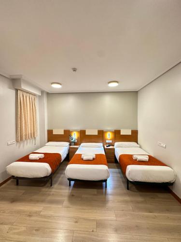 Hostal Abadia Madrid - image 14