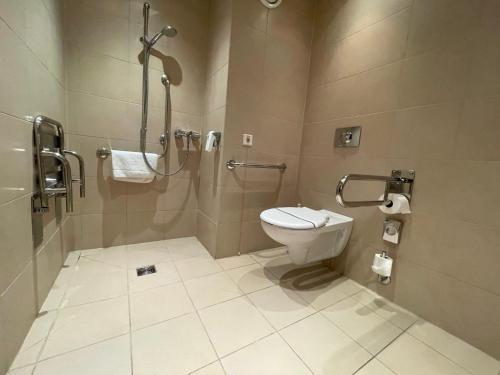 452825633 Holiday Inn Resort Warsaw Józefów by IHG