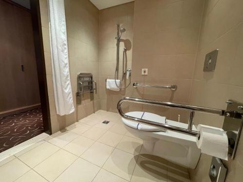 452825657 Holiday Inn Resort Warsaw Józefów by IHG