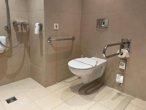 452825668 Holiday Inn Resort Warsaw Józefów by IHG