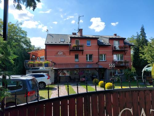 Agat, Ustroń (foto 10)